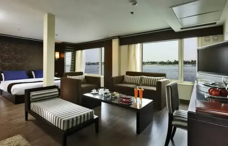 MS Nile Premium Reading Room and Cocktail Lounge — 3 Distinct Social Spaces